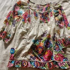 Cotton floral peasant top.